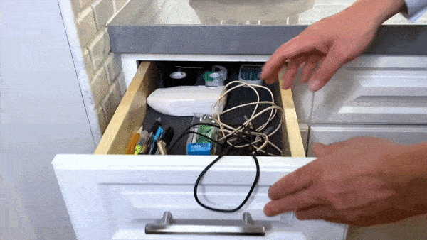 Magnetic Self Winding Phone Charging Cable